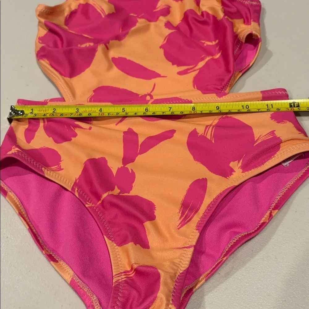 GAP Kids - Girls recycled cut out - one piece bathing suit. Size large.
